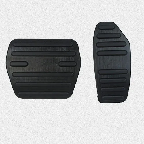 Miniatura 31 de Cubiertas de pedal de acelerador de gas de aleación de aluminio, accesorios interiores antideslizantes sin perforación, pedal de freno Pastillas