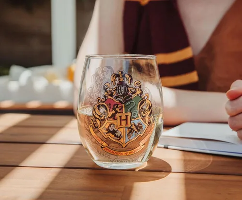 Miniatura 5 de Silver Buffalo Harry Potter Hogwarts Crest - Vaso sin tallo con caja de exhibición, 20 onzas Escudo clásico de Hogwarts de Harry Potter