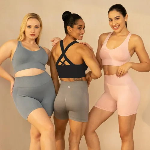 Miniatura 2 de Evercute - Brasier deportivo para mujer con relleno, soporte medio, tirantes cruzados y ajustables, sin costuras, para yoga, ejercicio atlético