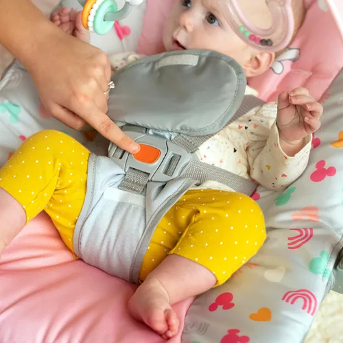 Miniatura 7 de Bright Starts Disney Baby MINNIE Mouse - Mecedora y asiento para bebés y niños pequeños con vibraciones y barra de juguete extraíble, de 0 a 30