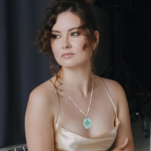 Miniatura 77 de Joyas de turquesa para mujeres y hombres de plata de ley 925 con colgante de urna para cenizas, collar con medallón de imagen, martillo de Thor