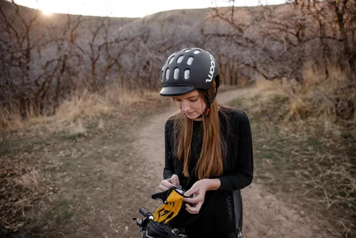 Miniatura 6 de woom TENS - Guantes de bicicleta para niños y jóvenes, protección completa con agarre para ciclismo de carretera y ciclismo de montaña