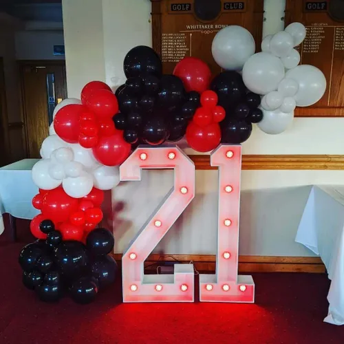 Miniatura 4 de Kit de arco de globos rojos, negros y blancos de ADOINBY, kit de guirnalda de globos con estrellas, 140 piezas, globos de diferentes tamaños