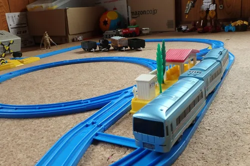 Miniatura 2 de Pla-rail ¡Comienza a construir pla-riel! Juego de rieles básicos.