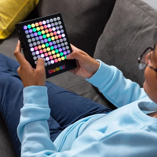 Miniatura 5 de Lite-Brite Touch - Crea, Juega y Anima - Juguete Portátil de Aprendizaje Sensorial STEM Iluminado, Juguete Creativo STEM de Arte para Niñas, Niños