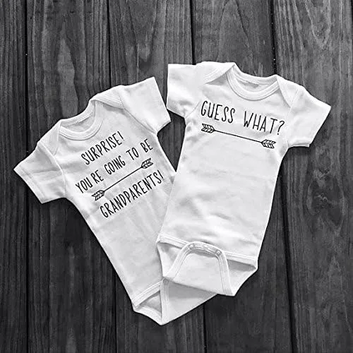 Miniatura 4 de Bump and Beyond Designs Body sorpresa para recién nacido con anuncio de embarazo