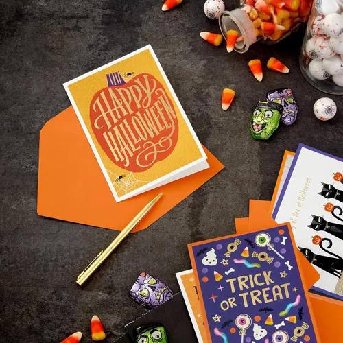 Miniatura 2 de Hallmark Surtido de tarjetas de Halloween, Boo to You (36 tarjetas con sobres)