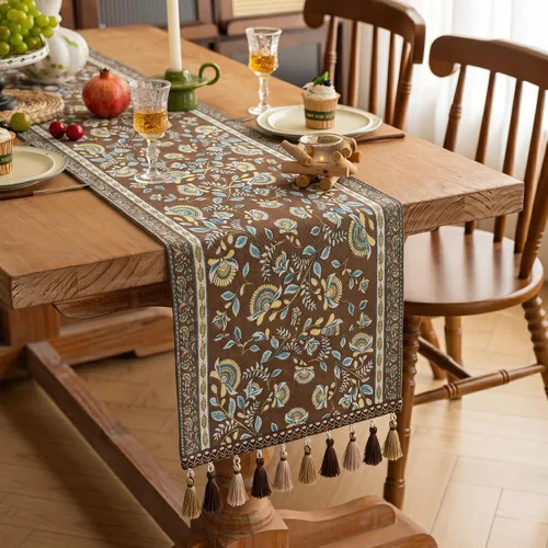 Miniatura 11 de Camino de mesa navideño con borlas de pompones, decoración de mesa de mezcla de lino y algodón para mesa de comedor, tocador, chimenea