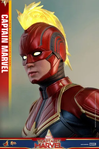 Miniatura 4 de Hot Toys Capitán Marvel 1:6
