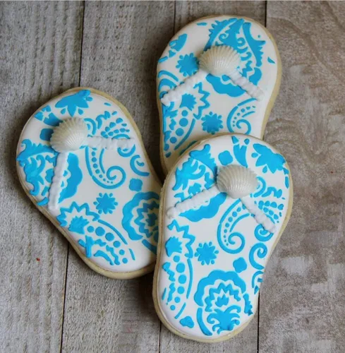 Miniatura 5 de Flip Flop Summer Beach Cookie Cutter, 4.25" fabricado en Estados Unidos por Ann Clark