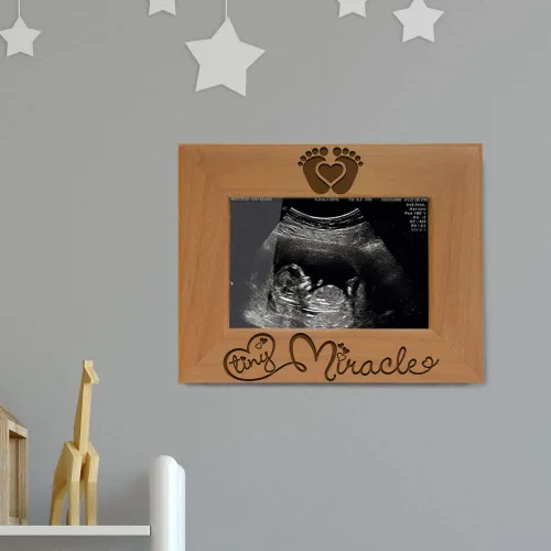 Miniatura 5 de KATE POSH - Marco de fotos de madera natural grabado Tiny Miracle para bebé, nuevo papá y mamá, regalo de padres, ultrasonido, ecografía, anuncio