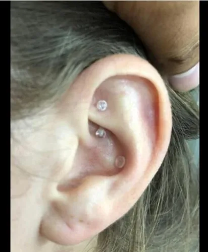 Miniatura 3 de D.Bella 65 piezas de retención transparente de piercing flexible para labios, nariz, tabique, ceja, pezón, lengua, cartílago, tragus, arete bioflex