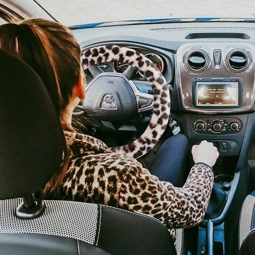 Miniatura 7 de Accmor - Funda mullida para volante para mujeres y niñas, ajuste universal de 15 pulgadas, funda de freno de mano y funda para palanca de cambios