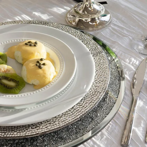 Miniatura 7 de Regent - Cargador redondo, único, dramático, servidor de plato de cena con espejo de vidrio, para mesas de comedor formales, eventos, bodas, plata
