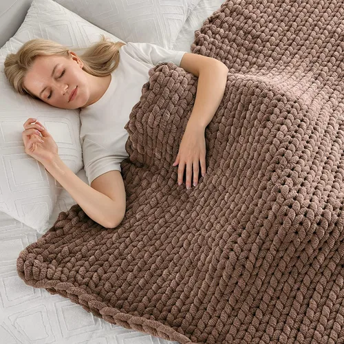 Miniatura 22 de Maetoow Manta de punto grueso de felpilla (40 x 50 pulgadas), hecha a mano, cálida y acogedora para sofá, cama, decoración del hogar, banco