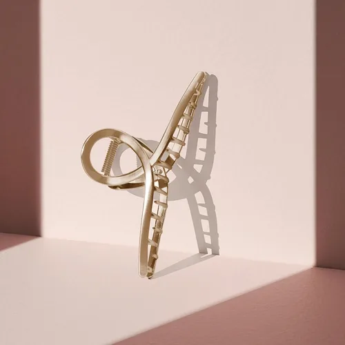 Miniatura 5 de The Hair Edit Pinza de pelo con forma de moño francés – Pinza de pelo elegante para mujer, elegante pinza de metal dorado, regalo ideal para mujer