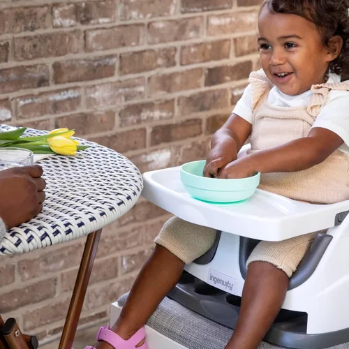 Miniatura 12 de Ingenuity Asiento con base para bebé 2 en 1 con bandeja auto-guardable para alimentación y piso - Pizarra