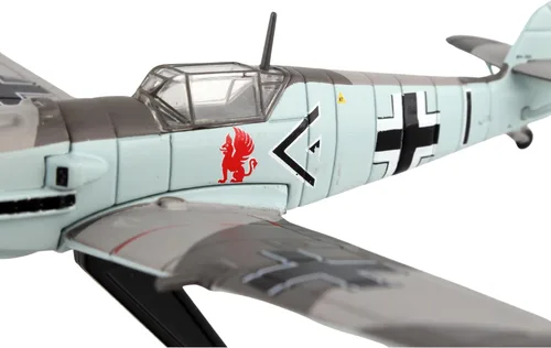 Miniatura 9 de Daron Postage Stamp Bf109 Adolf Galland 1/87 PS5336-5