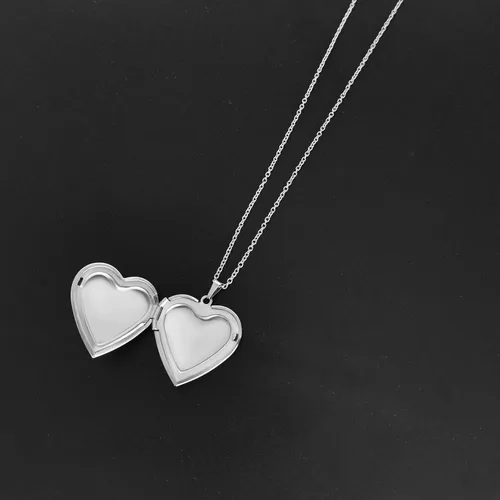 Miniatura 6 de Collar con medallón de corazón para mujer que sostiene fotos con letra inicial de la A a la Z, collares de mariposa para fotos