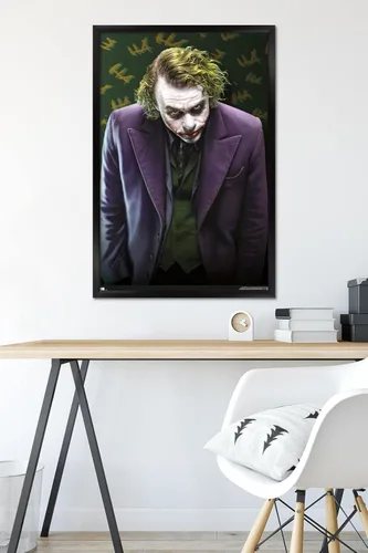 Miniatura 6 de Trends International DC Comics - Póster de pared The Joker - The Dark Knight, 22.375 x 34 pulgadas, versión enmarcada en negro Versión con marco