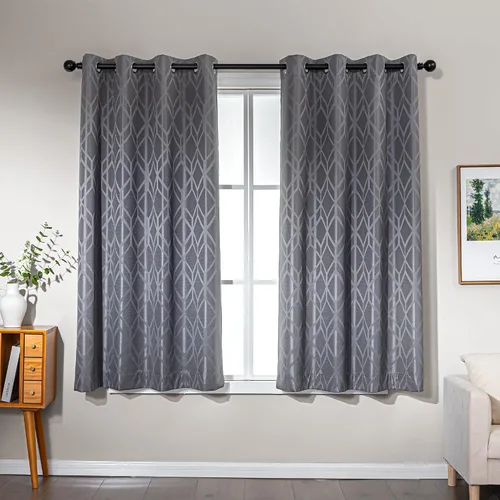 Miniatura 19 de Amazon Basics Cortinas Jacquard 100% opacas de 2 piezas, cortinas para sala de estar y dormitorio, tratamiento de ventana con aislamiento térmico