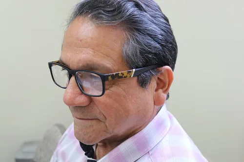 Miniatura 6 de Paquete de 4 lentes de lectura para hombres y mujeres, bloqueo de luz azul, para lectura de computadora, bisagra de resorte, lentes antirreflejos