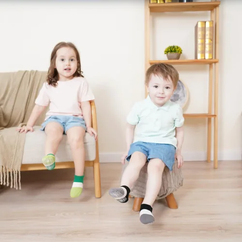 Miniatura 4 de J Poqobog Calcetines tobilleros antideslizantes para bebés, niños y niñas con suela antideslizante