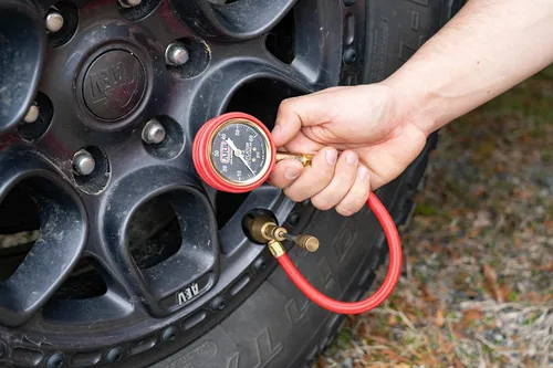 Miniatura 5 de ARB ARB505 Kit de desinflador 10-60 PSI - Medidor de presión de neumáticos, kit de reducción rápida de aire para todoterreno con bolsa