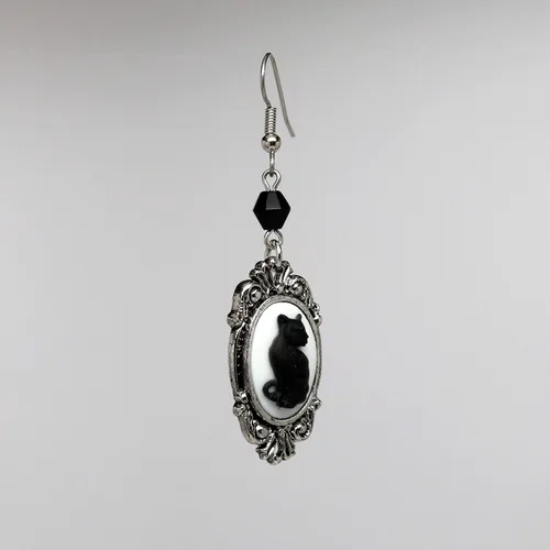 Miniatura 6 de Black Cat Camafeo En Plata Acabado Marco Cuelgan Pendientes Con Cuentas Negras, Metal