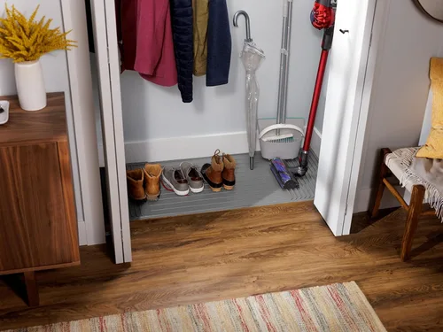 Miniatura 7 de WeatherTech ClosetMat, tapete de 55 x 22 pulgadas, protección para suelos de armario, recortable, color gris