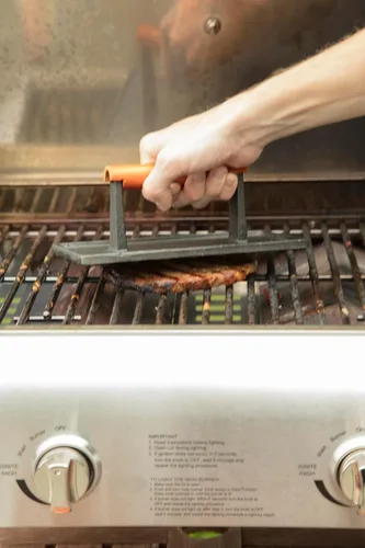 Miniatura 6 de Cuisinart - Prensa de parrilla de hierro fundido con mango de madera, prensa de hamburguesa rectangular antiadherente de alta resistencia con mango