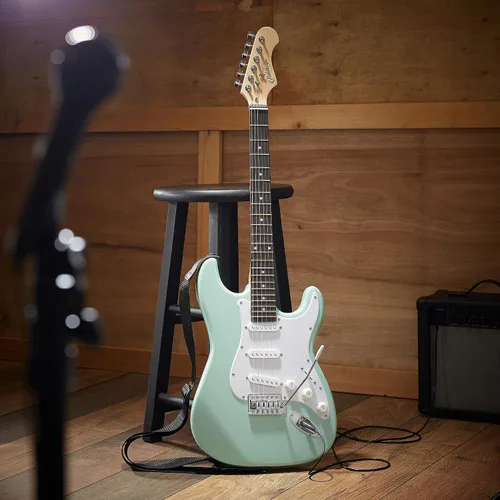 Miniatura 7 de Ashthorpe - Guitarra eléctrica de 39 pulgadas, kit de guitarra de tamaño completo con bolsa acolchada, barra de trémolo, correa, cuerdas, cable