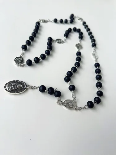 Miniatura 2 de Seven Sorrows of Mary Rosary - Collar de joyería católica de 0.236 in con cuentas de madera para orar (negro), Zinc, Sin piedra preciosa