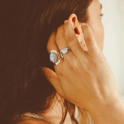 Miniatura 3 de Boho-Magic Anillo de plata de ley con piedra lunar para mujer, joyería bohemia, piedra preciosa ovalada