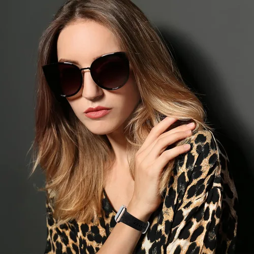 Miniatura 7 de Sea Turtle - Correa deportiva grabada compatible con Apple Watch Band de 1.496 pulgadas, 1.575 pulgadas, 1.614 pulgadas, para mujer, de silicona