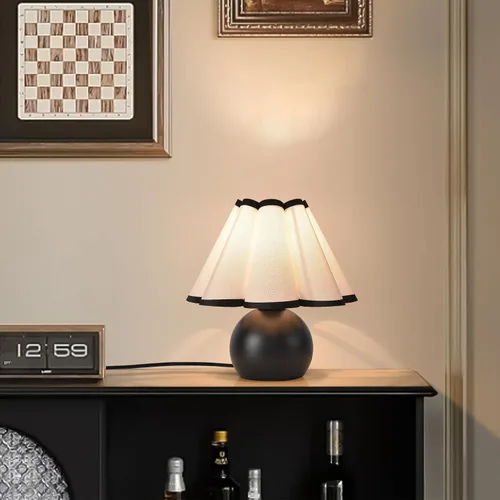 Miniatura 18 de Lámpara de mesa pequeña azul claro para mesita de noche del dormitorio, lindas lámparas de dormitorio para mesita de noche, lindas mini lámparas