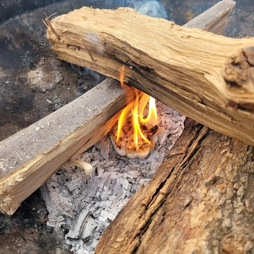 Miniatura 3 de Divertidos iniciadores de fuego para acampar - Formas temáticas de campamento, no tóxicas, veganas, sostenibles, tiempo de combustión de 15 minutos