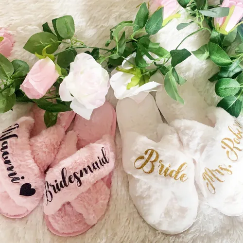 Miniatura 4 de Custom Fluffy Slippers for Women - Sizes XS - XL (US 4-12) - Personalized Bridesmaid Slippers - Custom Gift for Her