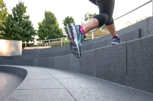 Miniatura 5 de Swiftwick - Calcetines antideslizantes FLITE XT ZERO para correr, calcetines de golf, máxima estabilidad