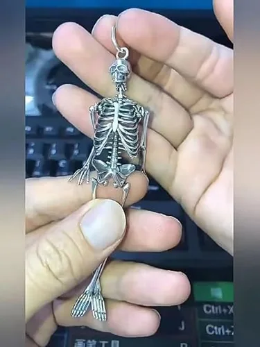 Miniatura 4 de Colgante de esqueleto de cuerpo completo, collar con colgante vintage de calavera única, colgante de calavera gótica, regalo de joyería para él