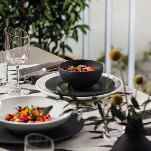 Miniatura 2 de Villeroy & Boch Manufacture Rock Rice Bowl, 14.5 oz, porcelana premium, fabricado en Alemania, negro mate