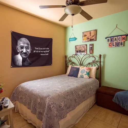 Miniatura 5 de Chief Gandhi - Bandera de 3 x 5 pies, divertido póster de pared de cueva de hombre duradero con ojales de latón. Esta hermosa bandera
