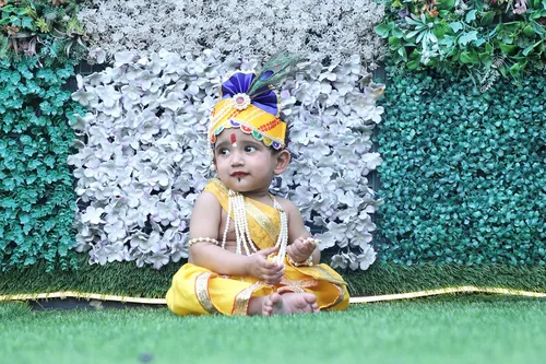 Miniatura 4 de Raj Fancy Dresses Vestido Shri Krishna para bebés niño y niña vestido Janmashtmi con Dhoti Dupatta vestido Kanha para 3 meses a 8 años