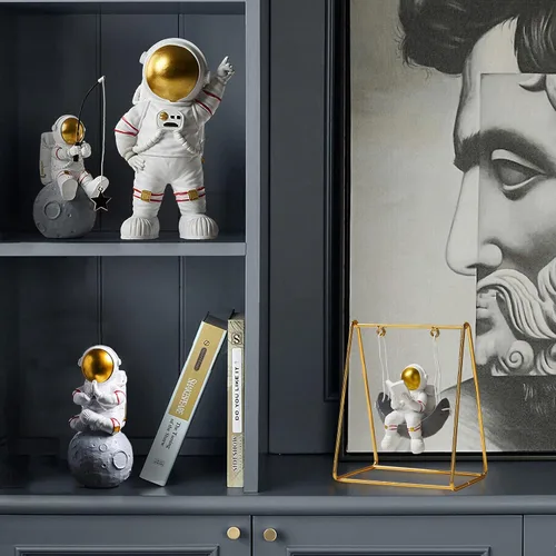 Miniatura 5 de Estatua de astronauta, figura de estrella de pesca de astronauta, escultura para decoración de escritorio y mesa, adorno de escritorio de resina