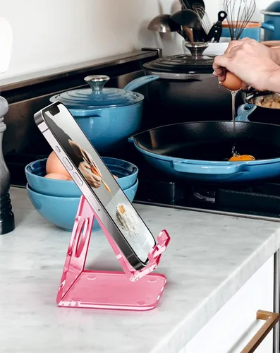Miniatura 8 de Soporte acrílico para teléfono celular, soporte transparente para teléfono para escritorio de oficina, tocador, encimera de cocina, mesita de noche