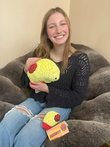 Miniatura 2 de GIANTmicrobes Peluche de lujo para la ansiedad de 10 pulgadas, peluche de apoyo emocional, regalo de terapeuta de salud mental y regalos