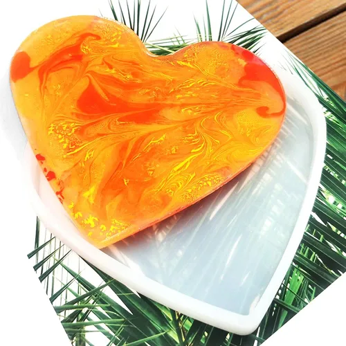 Miniatura 8 de findTop 3 moldes de silicona con 2 pinzas, incluye molde redondo, rectangular y en forma de corazón para posavasos decorativos de bricolaje
