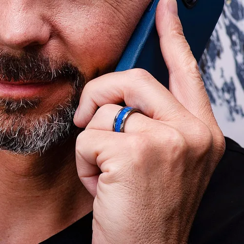 Miniatura 3 de 100S JEWELRY Anillo de tungsteno con incrustaciones de ópalo azul gris plomizo con borde martillado para hombres, hombres, él, alianza de boda