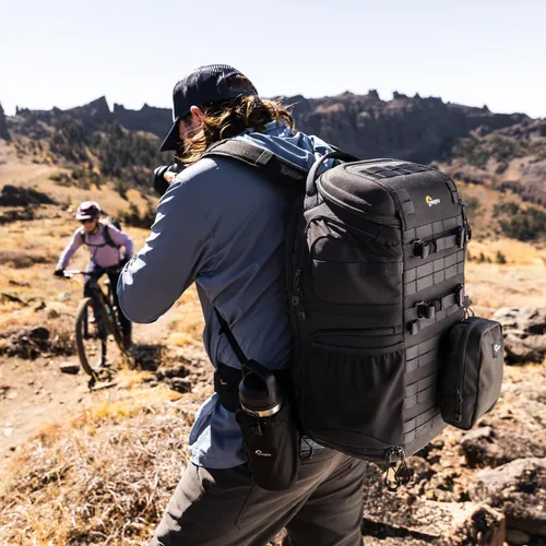 Miniatura 8 de Lowepro ProTactic BP 450 AW III - Mochila para cámara, acceso de 4 puntos, bolsa profesional para cámara, DSLR/Drones/Sin espejo, hasta portátil