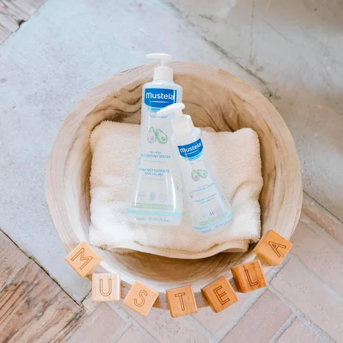 Miniatura 3 de Mustela Agua limpiadora para bebés, agua micelar sin enjuague, con aguacate natural y aloe vera, para cara, cuerpo y pañal del bebé, paquete de 1